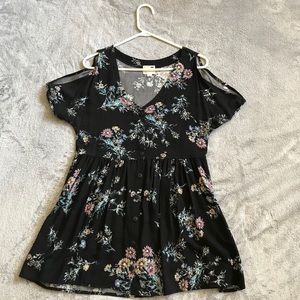 Cold-shoulder babydoll dress